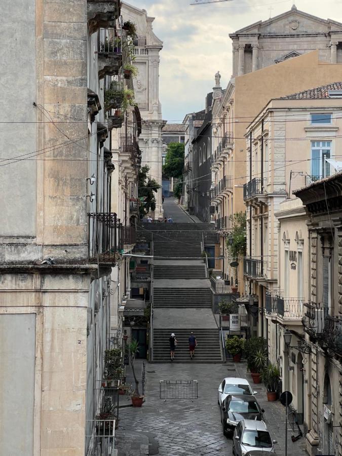La Maison Del Bell'Antonio - Catania Downtown Bagian luar foto